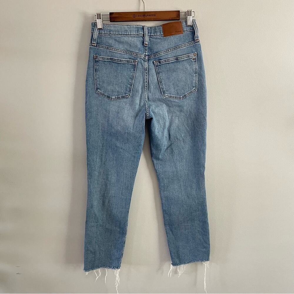 Madewell | Women’s The High-Rise Slim Crop Boyjean Elkhart Wash Distressed Light - Picture 4 of 11